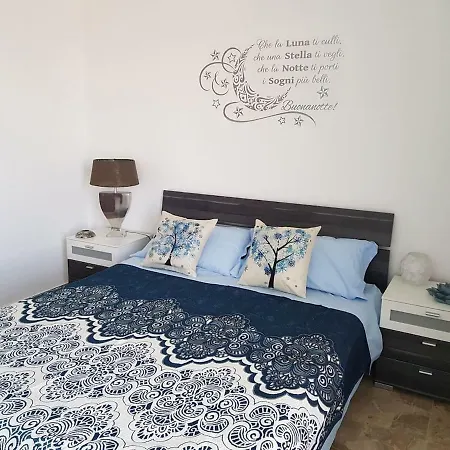 La Tana Dei Sognatori Apartment *